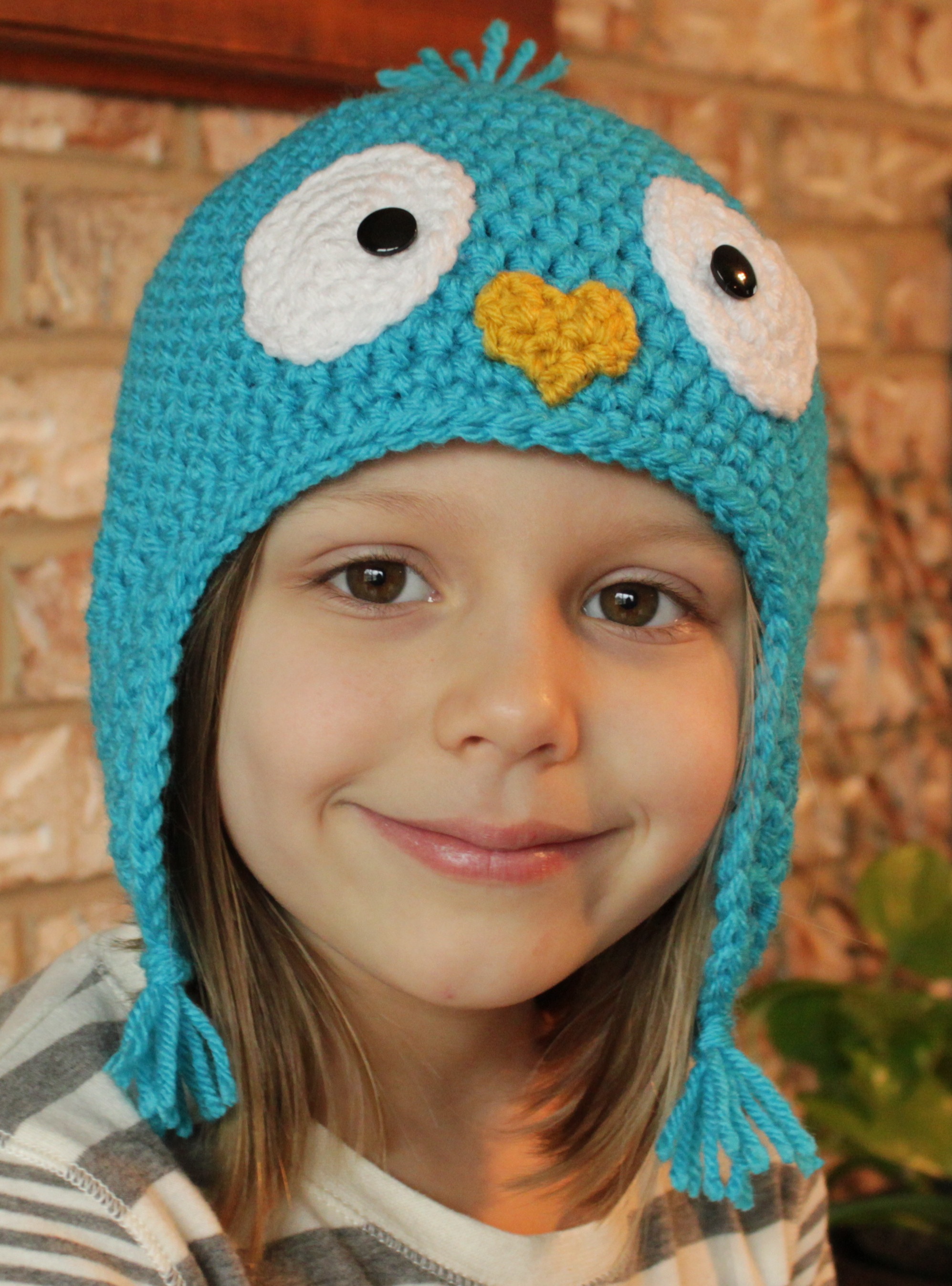 CROCHET EAR FLAP HAT - CROCHET CREATIVE CREATIONS- FREE PATTERNS