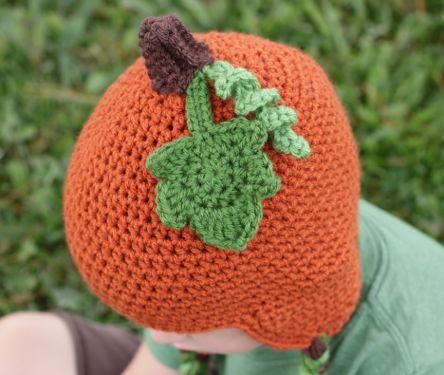 Crochet Pumpkin Leaf and Stem